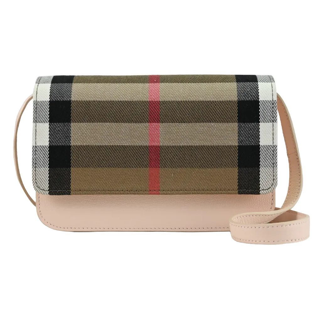 Burberry 粉色經典格紋鋪棉外套 缺腰帶 歷史價格詳細信息