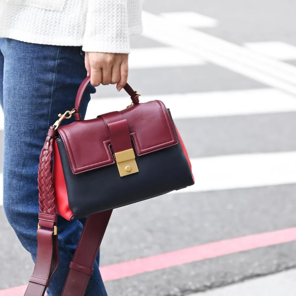 BOTTEGA VENETA 多色經典手工編織皮革零錢短夾(多款可選) 歷史價格詳細信息