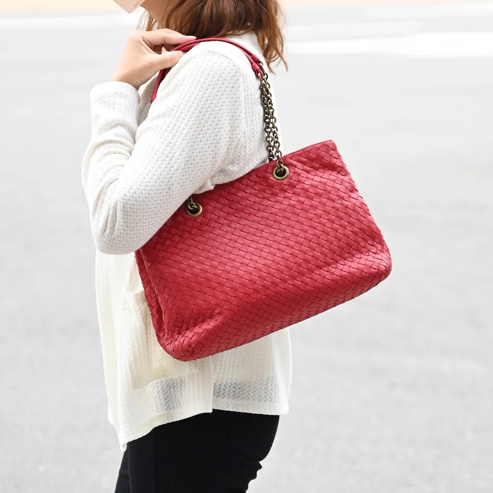 BOTTEGA VENETA 手工編織小牛皮3卡拉鍊卡片夾/零錢包(暗綠) 歷史價格詳細信息