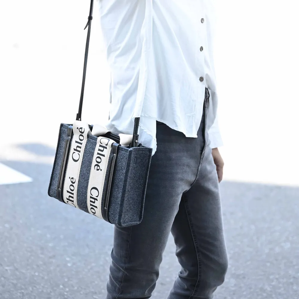 CHLOE Woody LOGO 新版織帶草編托特包.白邊 歷史價格詳細信息