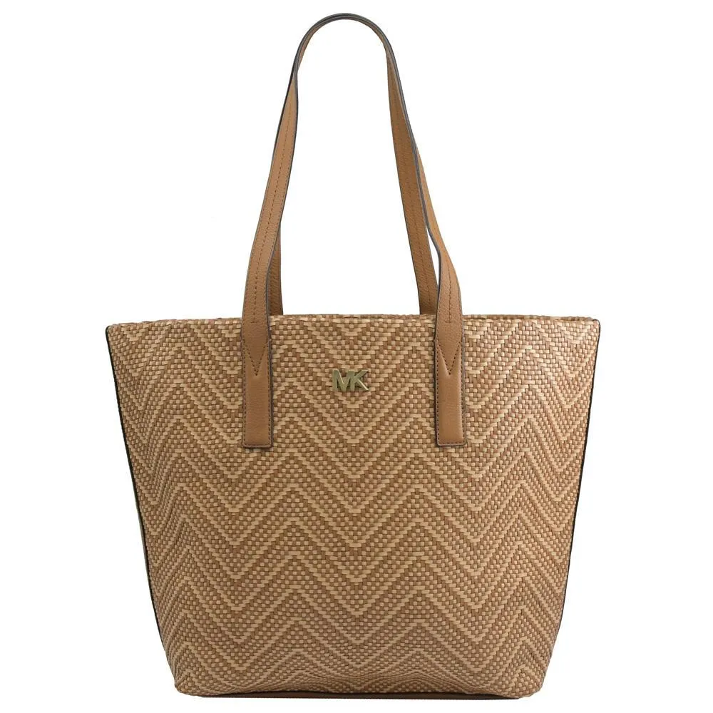 Junie B. Jones Has a Monster Under Her Bed【禮筑外文書店】[73折] 歷史價格詳細信息