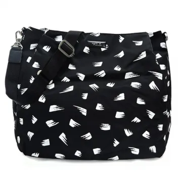 agnes b.尼龍電腦包-深藍 歷史價格詳細信息