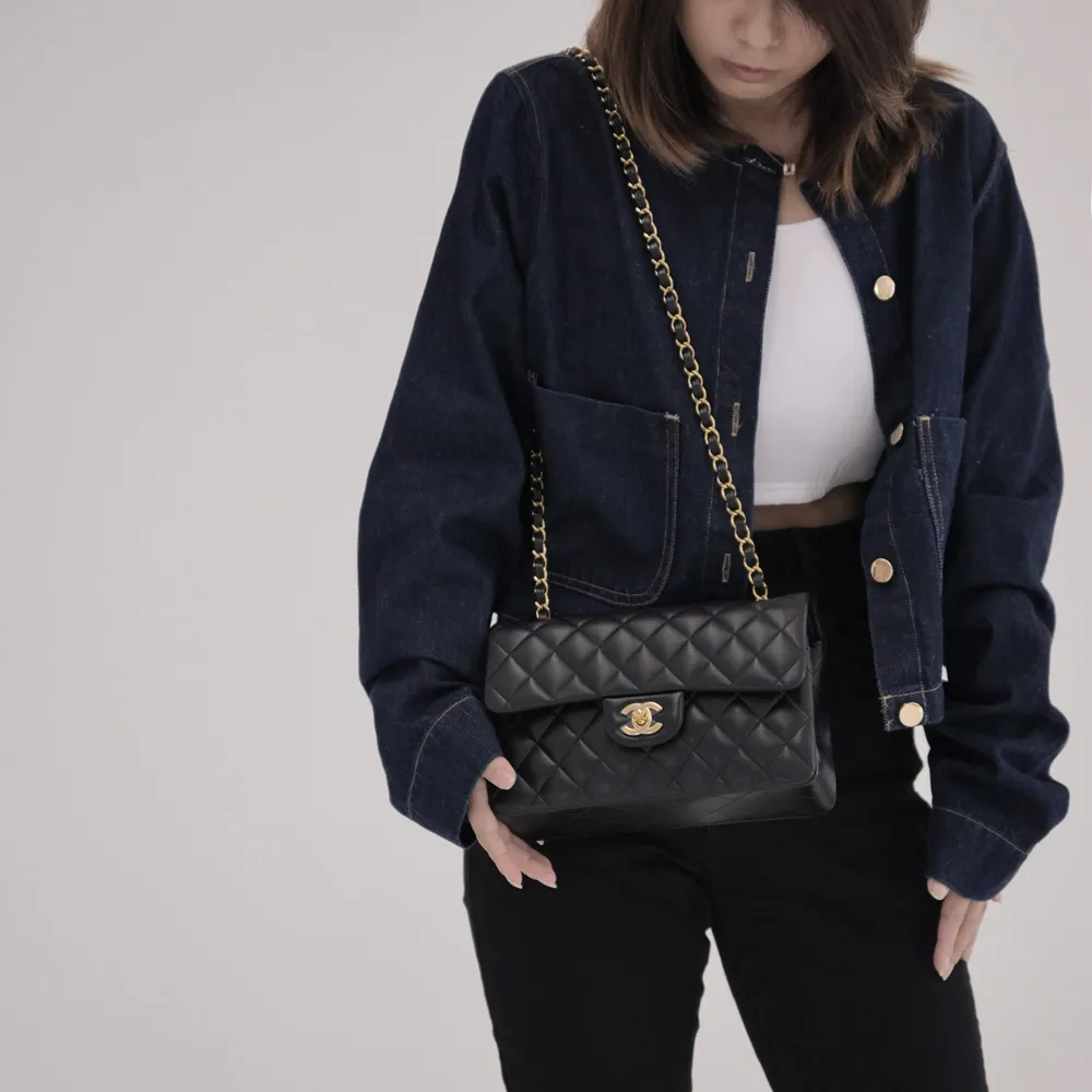 AA1113 【西洋歐美】把老闆的母帶出清，隨便賣，換乾糧 歷史價格詳細信息