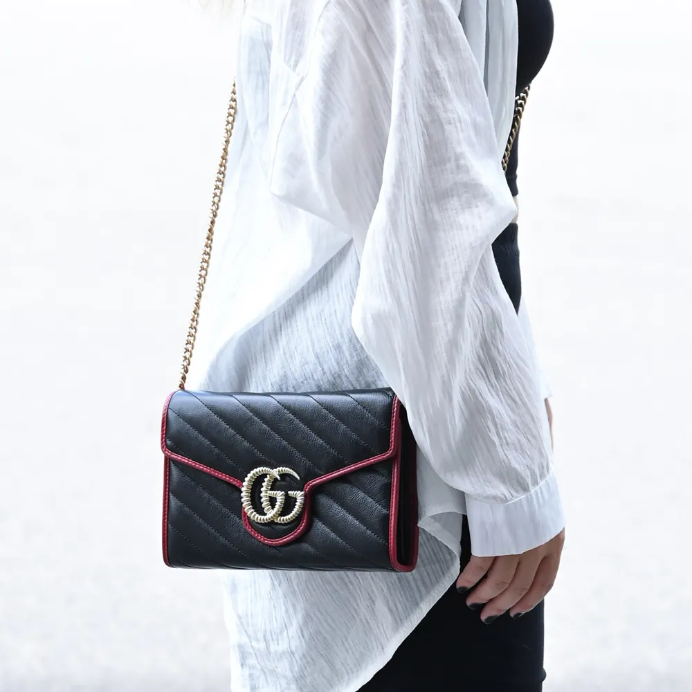 GUCCI GG Marmont 牛皮縫線手提肩背包(咖) 歷史價格詳細信息