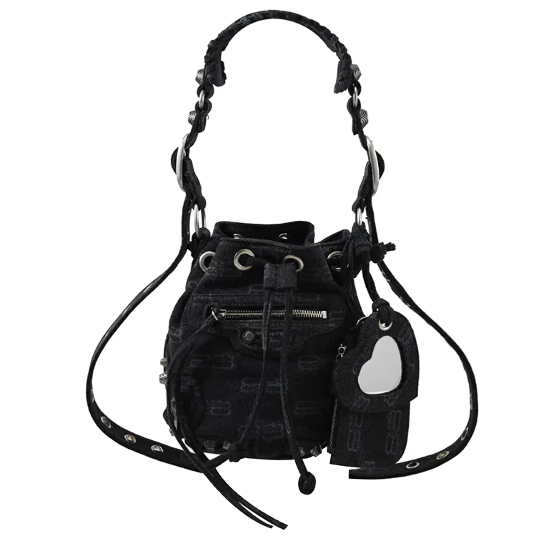 Balenciaga巴黎世家Le cagole 油蜡皮xs号 ash blue这个颜色超美的 歷史價格詳細信息