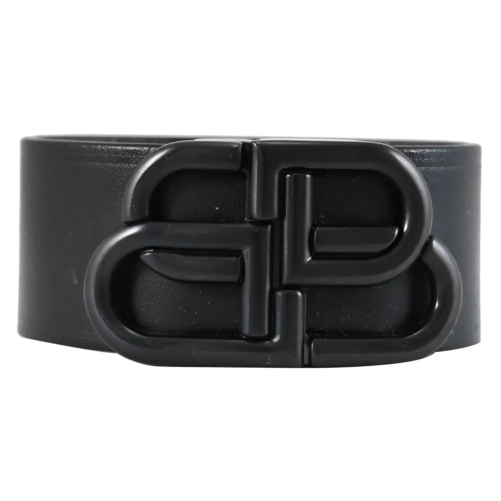 經典 BALENCIAGA 小釦 輕盈好用 斜背包 *倫敦櫥窗* 歷史價格詳細信息