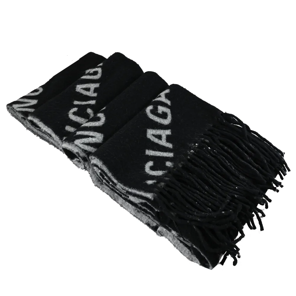 Balenciaga 巴黎世家 經典Ville 塗鴉LOGO 貝殼包 。超級新外觀完好， 手提 斜背包 全真皮，買回來只拿過一次 購買證明，防塵套都有 歷史價格詳細信息