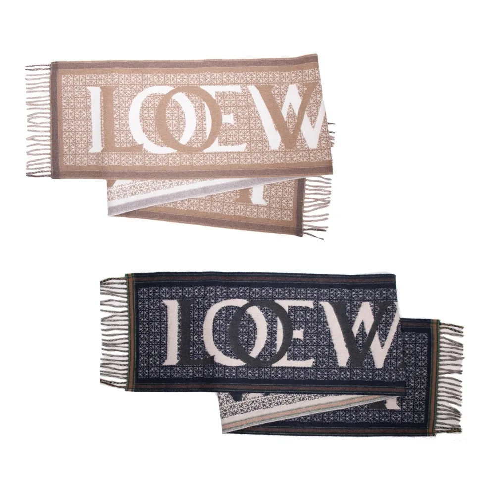 Loewe 圍巾 披肩，羊毛，西班牙????????的頂尖奢侈品牌，秉承傳統，漸層美技藝，熱誠，散髮獨特的西班牙貴族氣息 歷史價格詳細信息
