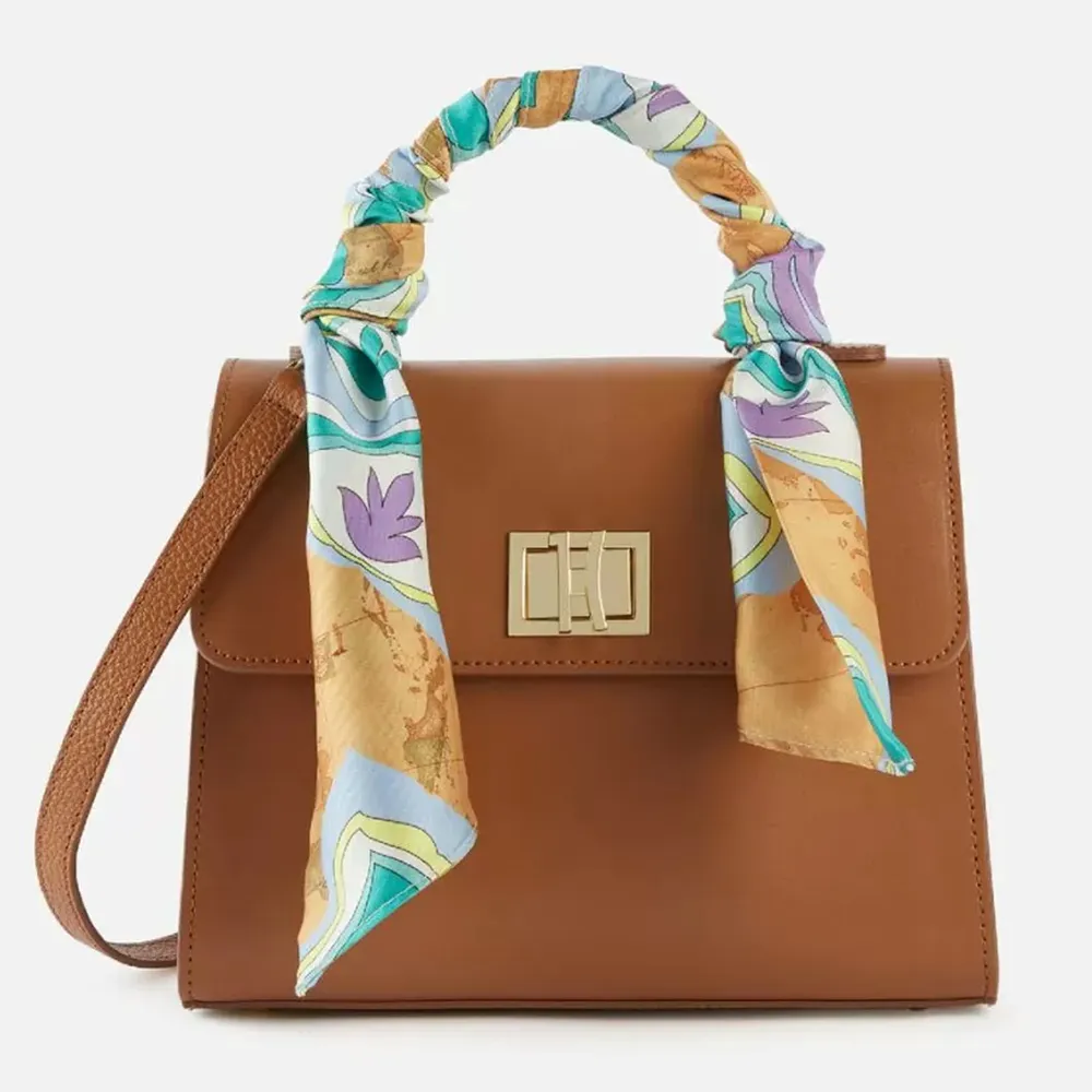 【Alviero Martini 義大利地圖包】牛皮壓紋LOGO金環皮帶105cm-黑色 歷史價格詳細信息