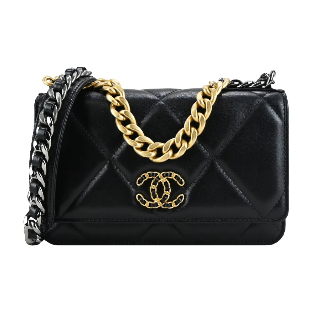 CHANEL 經典 LOGO菱格紋小羊皮WOC手拿/斜背包(黑色) 歷史價格詳細信息