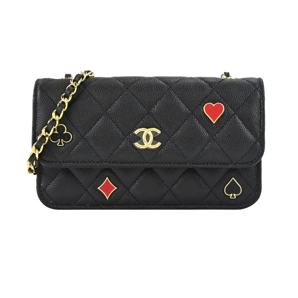 CHANEL新款LOGO菱格紋小羊皮金釦愛心胸口掛包 (黑色) 歷史價格詳細信息