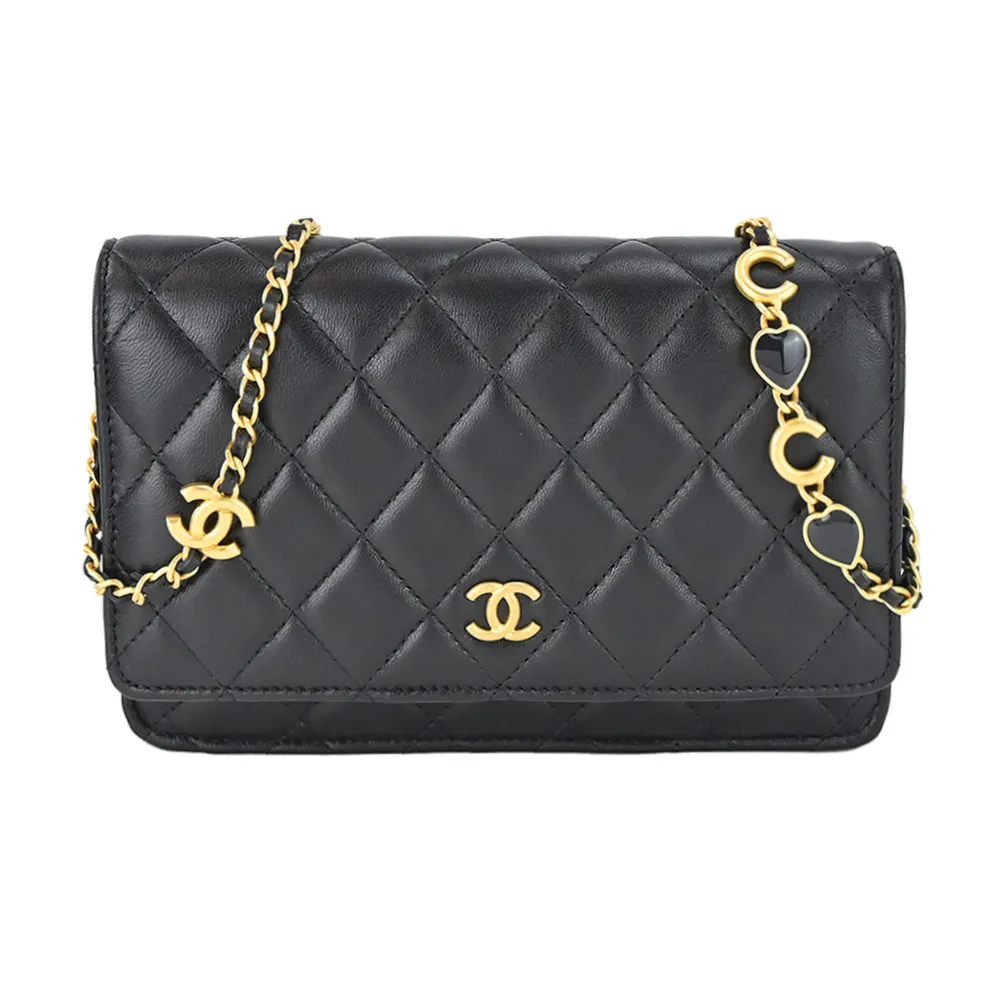 Chanel 雙C so black ㄧ字拉鍊零錢包 88成新[售出] 歷史價格詳細信息