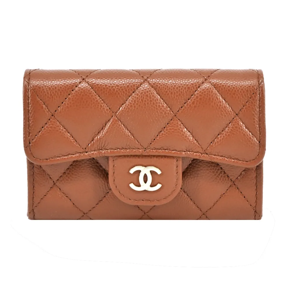 CHANEL經典金色雙C金屬菱紋小牛皮翻蓋三折短夾(芥末綠) 歷史價格詳細信息