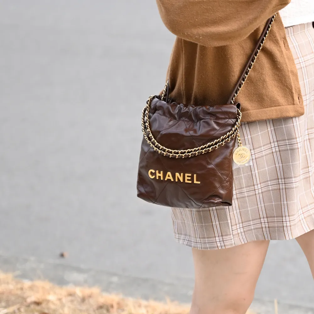 MiniQ 22.5W Magsafe磁吸三合一無線充電器WC-001 鋁合金(套裝組) 歷史價格詳細信息