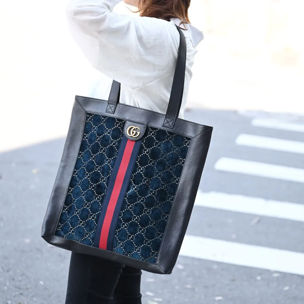 Gucci 絨布 眼鏡盒 歷史價格詳細信息