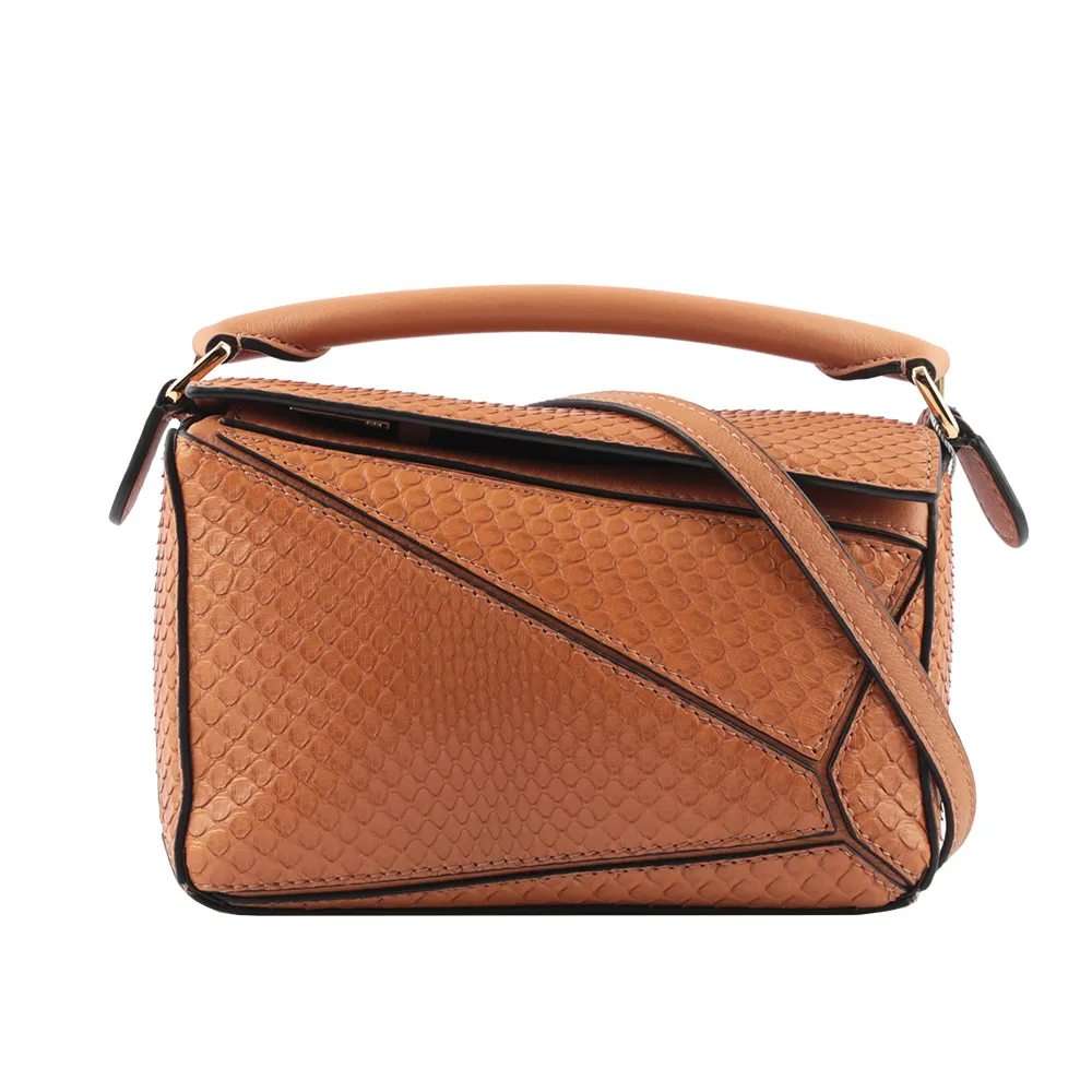 LOEWE 壓印LOGO東京意象握壽司牛皮鑰匙圈吊飾 歷史價格詳細信息