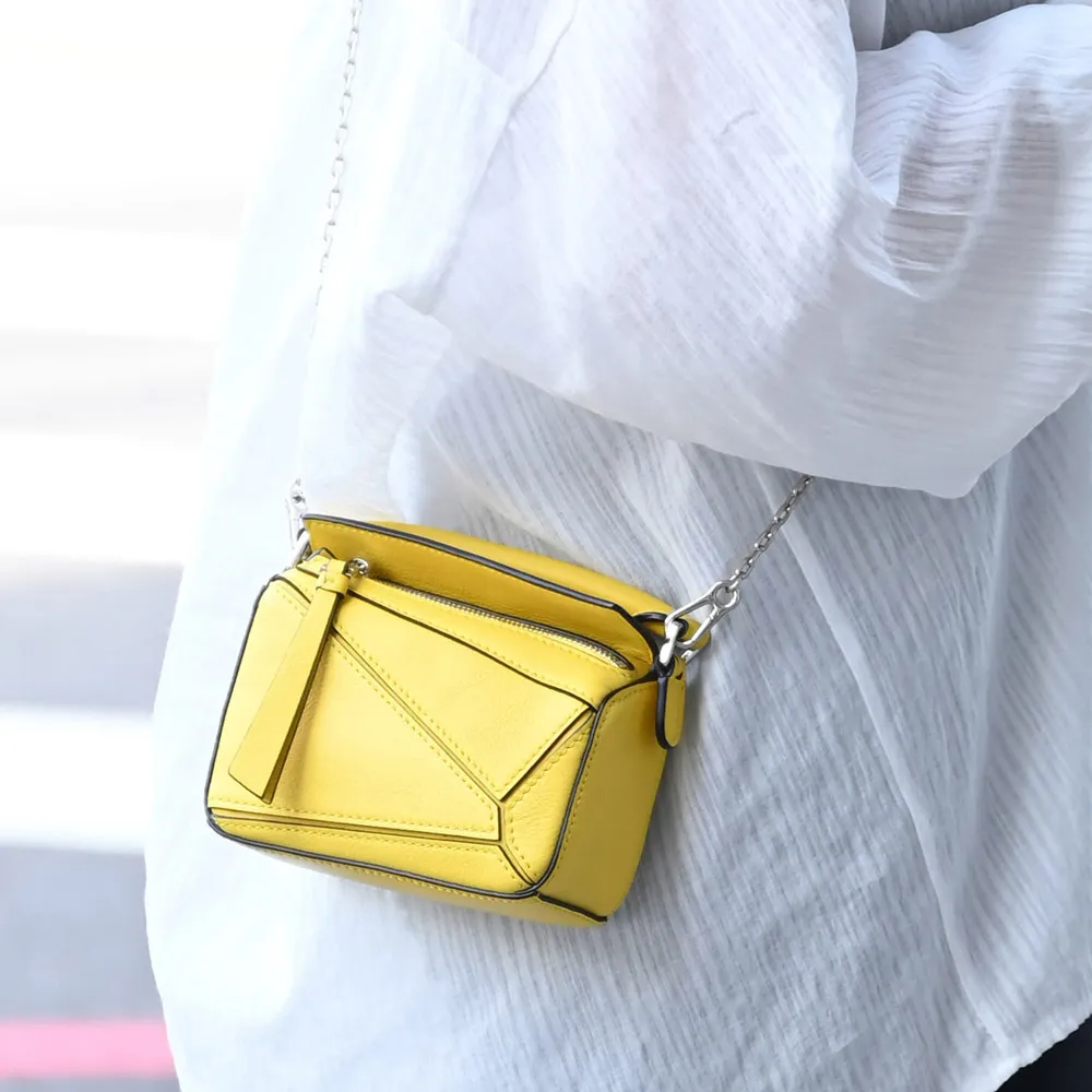 LOEWE 超美 經典 LOGO 水鑽 銀色 霸氣 二手 造型 戒指 歷史價格詳細信息