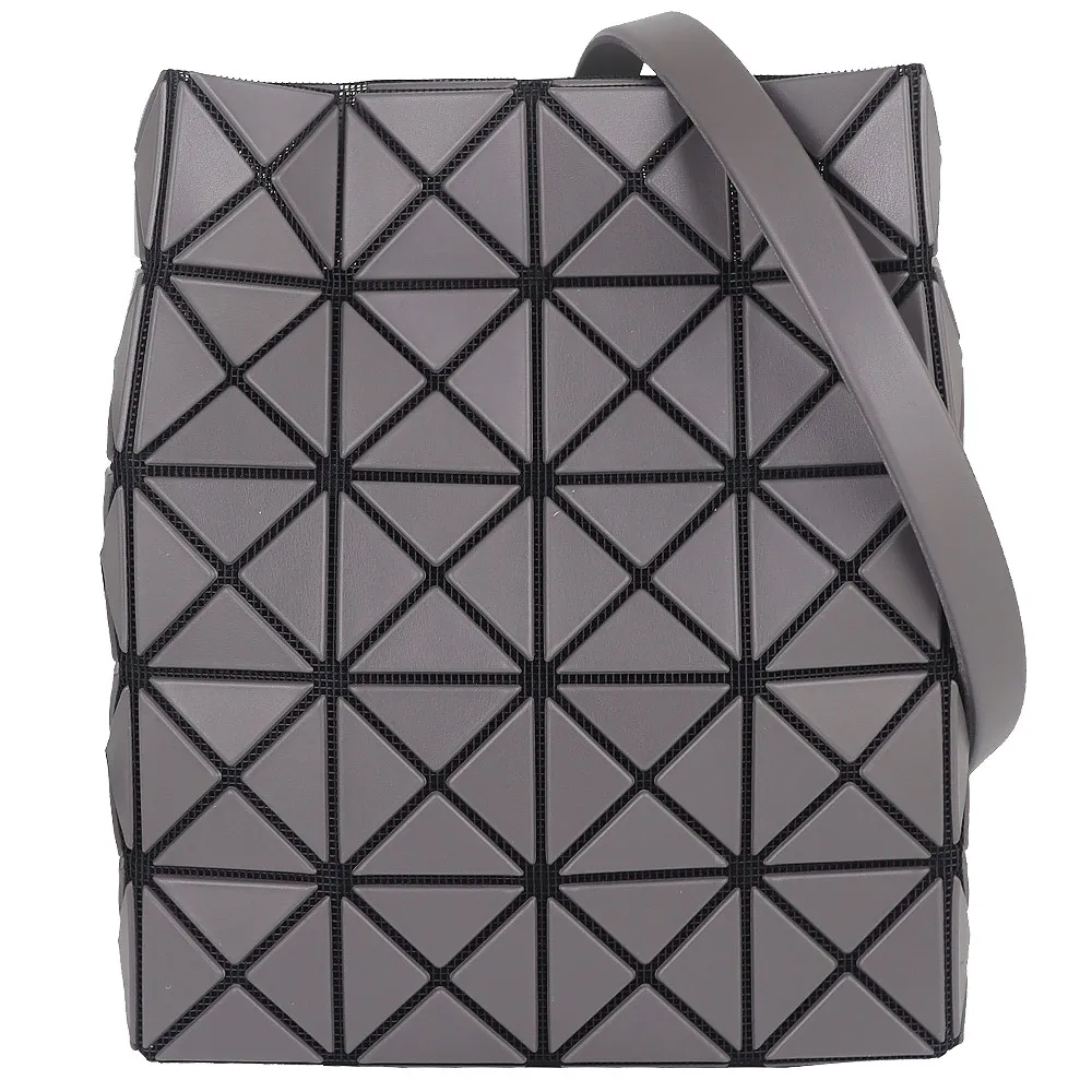 三宅一生 Issey Miyake BAOBAO 小方盒 手機包 手提包 手挽包 草綠色 免運 歷史價格詳細信息