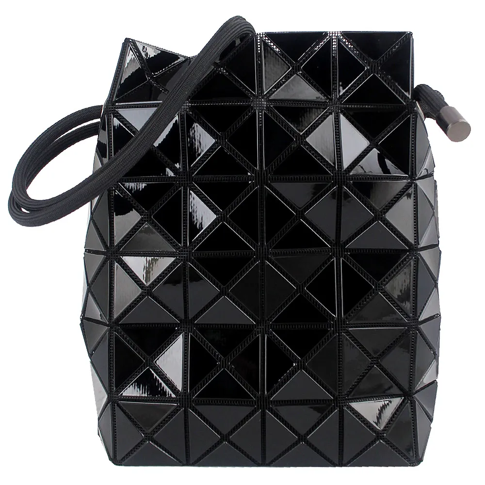 ISSEY MIYAKE 三宅一生 BAOBAO 6x6亮面雙色手提包-淺卡其×卡其 歷史價格詳細信息