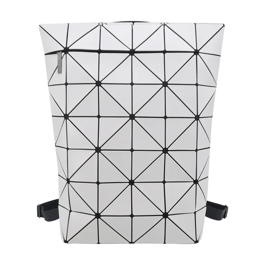 ISSEY MIYAKE 三宅一生 BAOBAO霧面皮革兩用包-大/象牙白 歷史價格詳細信息