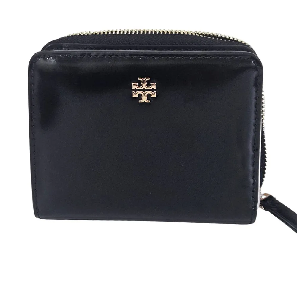 【TORY BURCH】TB 金字LOGO亮面釦式對開短夾(黑色/贈原廠紙袋) 價格比較,價格查詢,歷史價格詳細信息