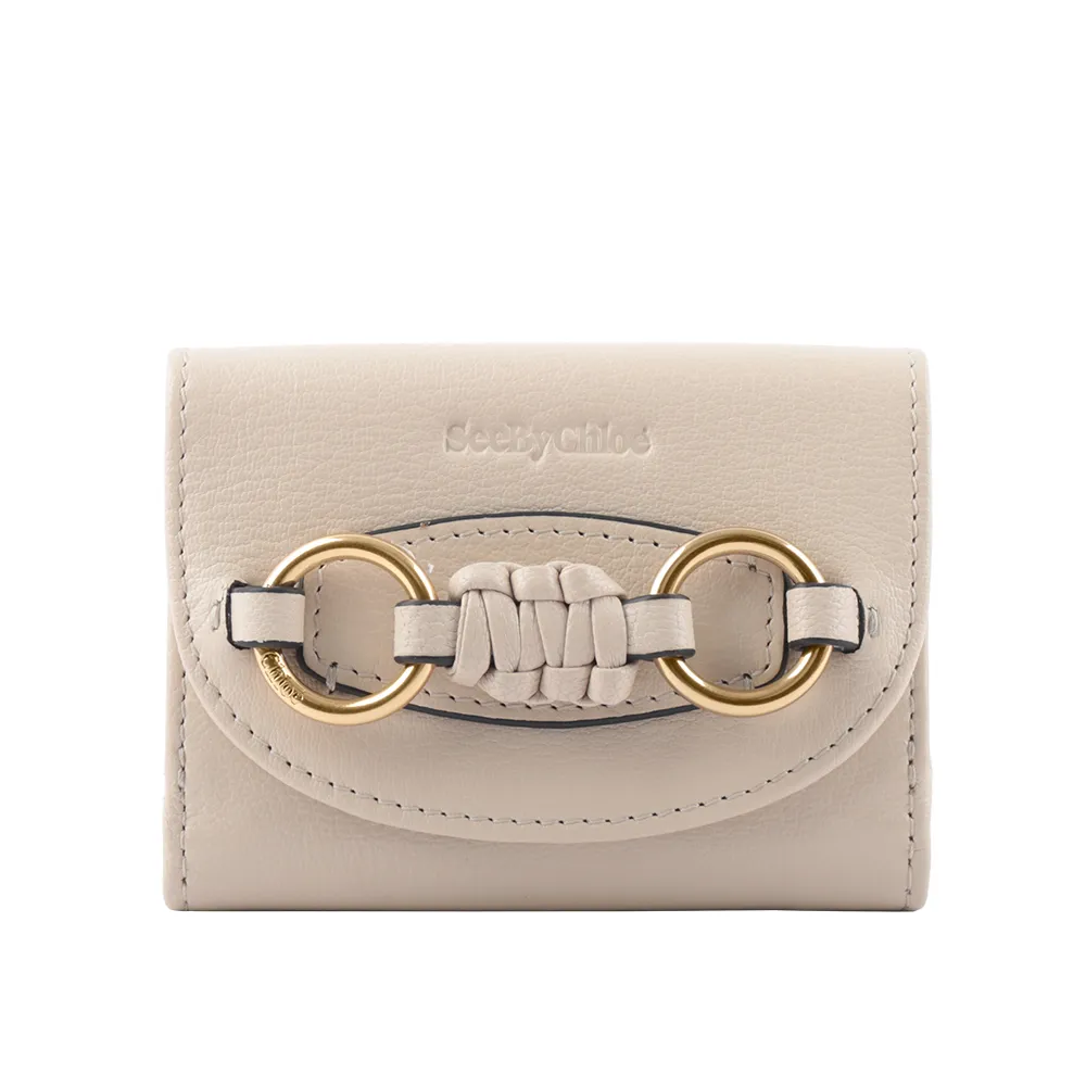 SEE BY CHLOE Saddie 閃亮山羊皮翻蓋斜背包(米色) CHS23SSB80C9424H 歷史價格詳細信息