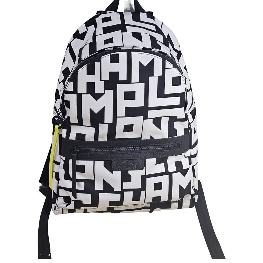 【LONGCHAMP】Le Pliage LGP系列滿版字母尼龍短把手提/斜背兩用水餃包(中/黑X白) 歷史價格詳細信息