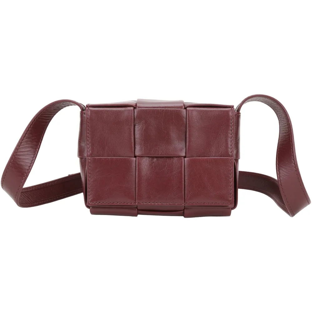 BV Bottega Candy Padded Cassette 迷你小羊皮斜背錢包(綠色) 歷史價格詳細信息
