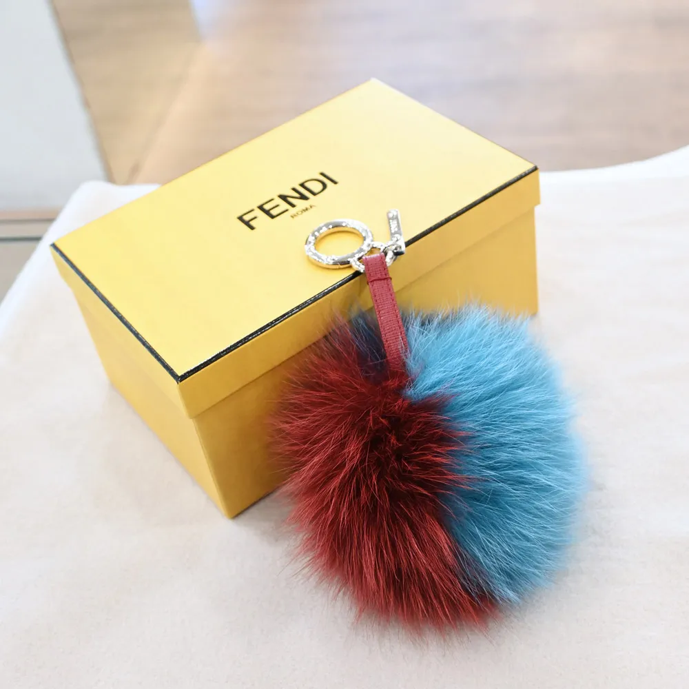 FENDI 7AR259 酒紅 紅 貂毛 毛球 球 FF LOGO 金釦 吊飾 鑰匙圈 掛飾 歷史價格詳細信息