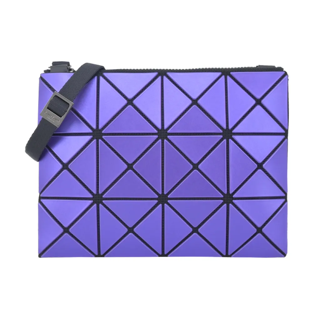 ISSEY MIYAKE 三宅一生 BAOBAO LUCENT系列4X6金屬感大手拿包-淡粉 歷史價格詳細信息