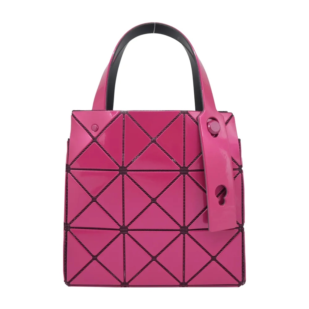 ISSEY MIYAK BAO BAO CARAT 3X3 亮面手提小方盒(藍色) AG610 72 歷史價格詳細信息