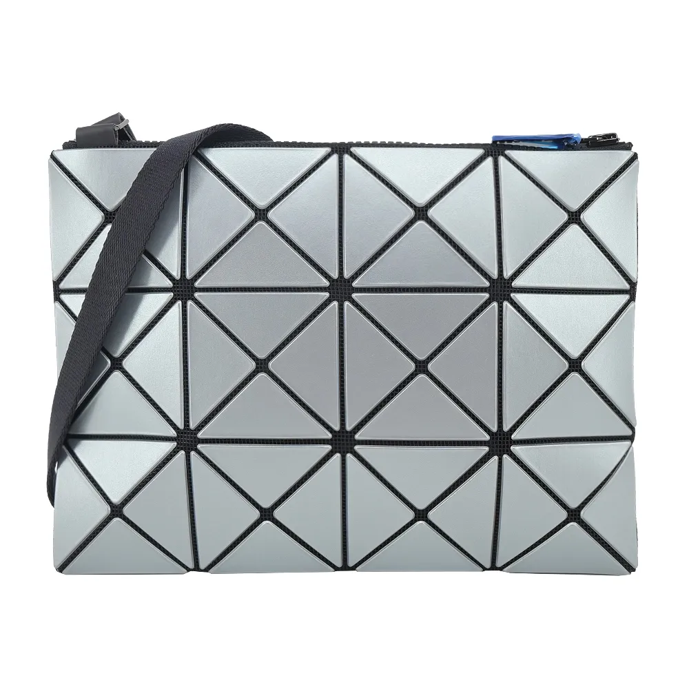 ISSEY MIYAKE 三宅一生 BAOBAO LUCENT系列4X6金屬感大手拿包-淡粉 歷史價格詳細信息
