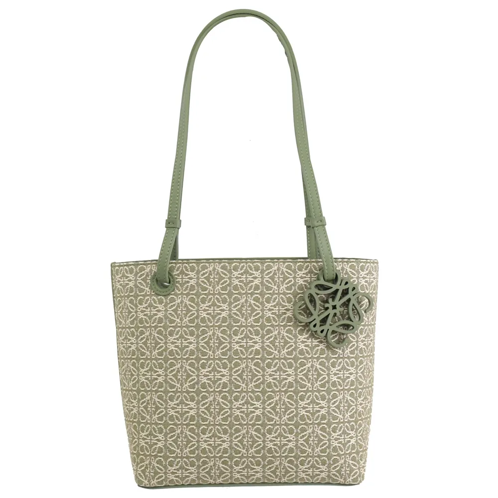 Loewe Anagram 壓花粒面小牛皮雙褶皮夾錢包  黑色 歷史價格詳細信息