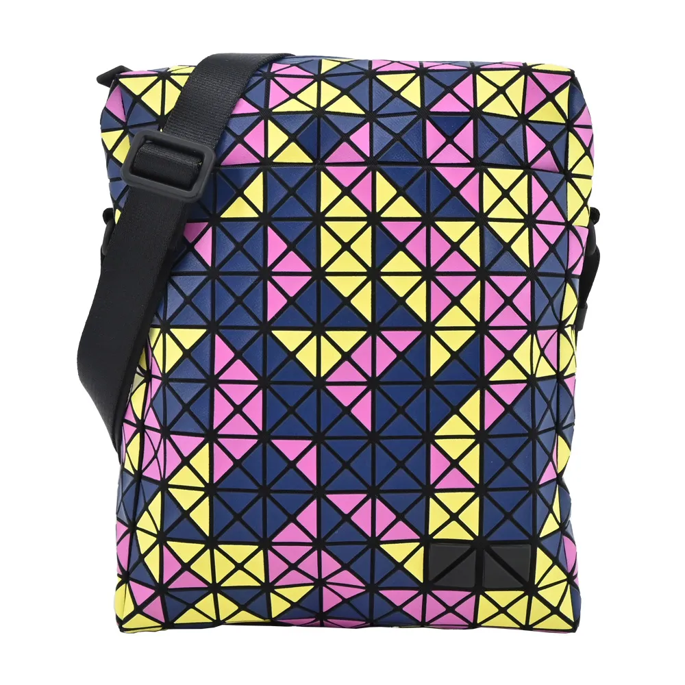 ISSEY MIYAKE 三宅一生  BAOBAO三色混搭多功能斜背包-紅 歷史價格詳細信息