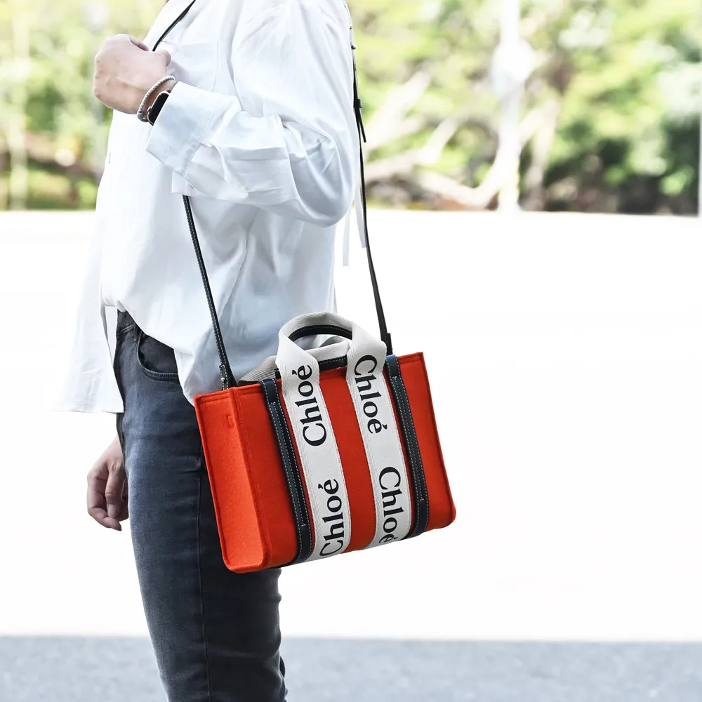 CHLOE Woody LOGO 新版織帶草編托特包.白邊 歷史價格詳細信息