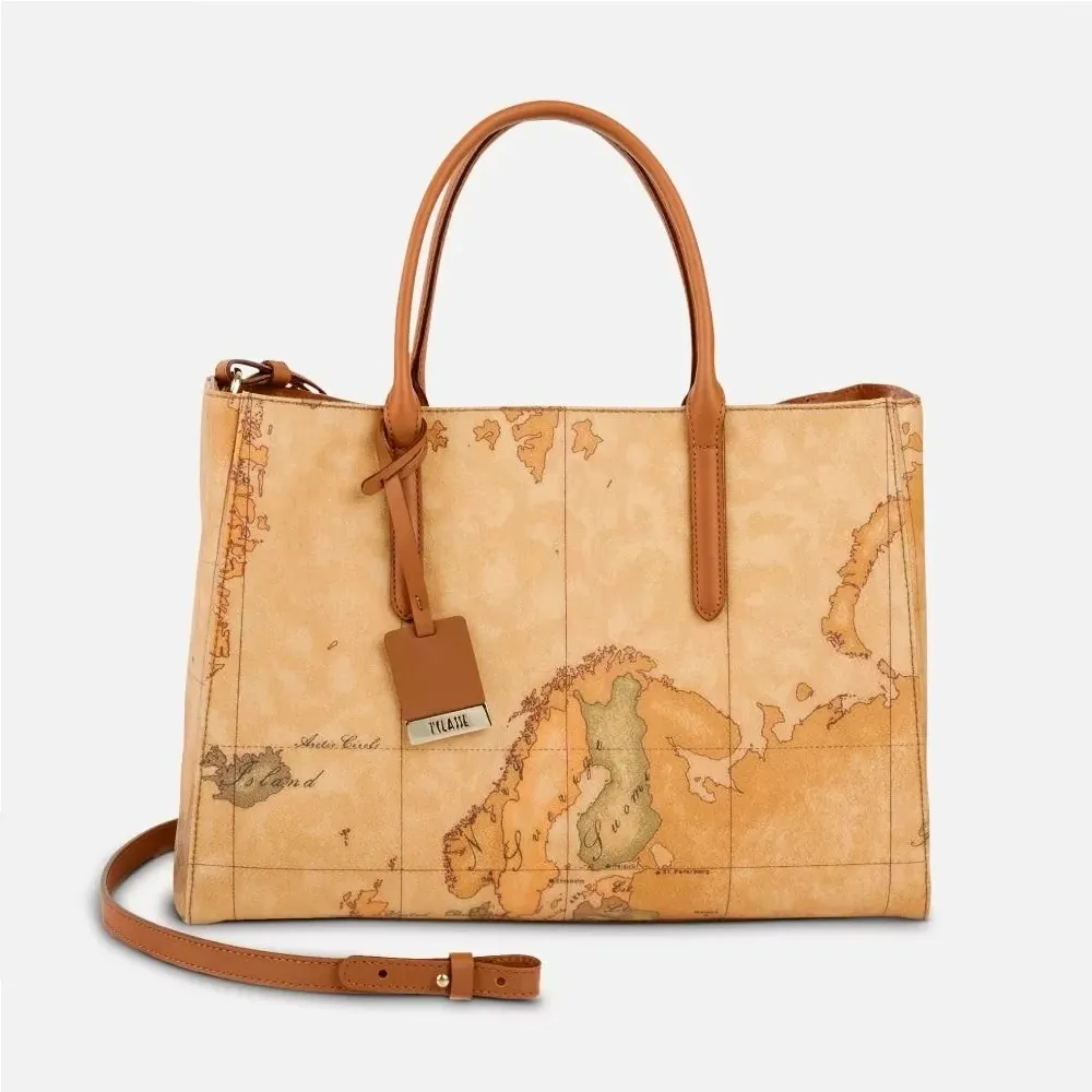 【Alviero Martini 義大利地圖包】手掛直立式手機套-地圖黃 歷史價格詳細信息