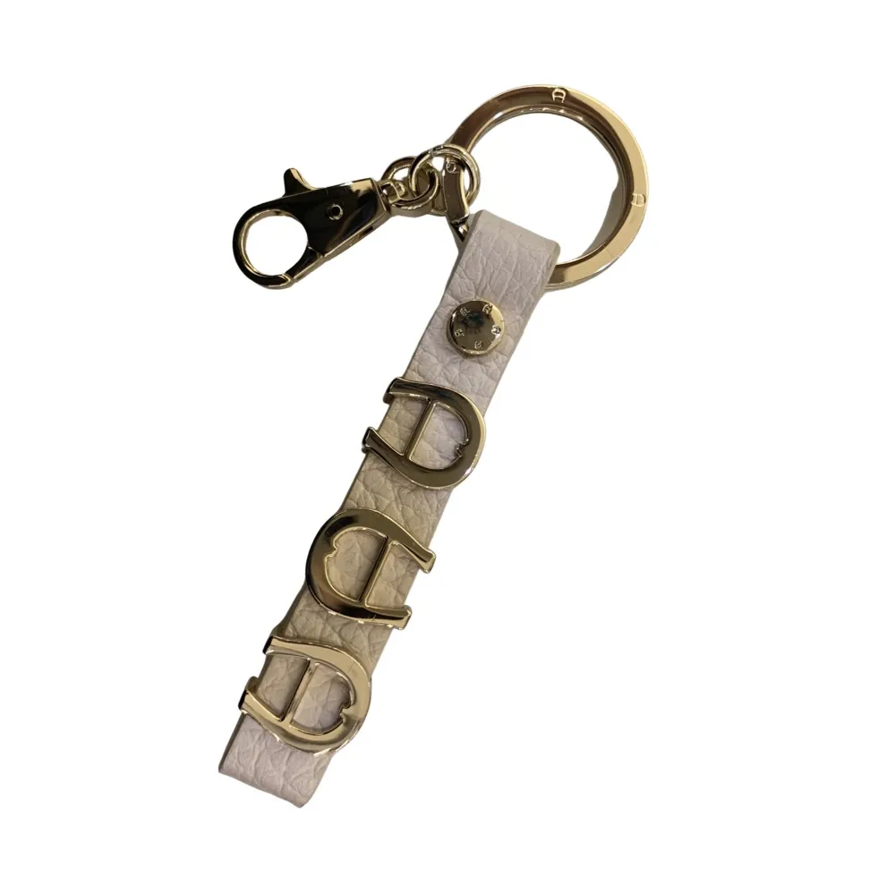 【Aigner 艾格納】Evening Bag 真皮徽章鐵鍊肩背晚宴包-橘 歷史價格詳細信息