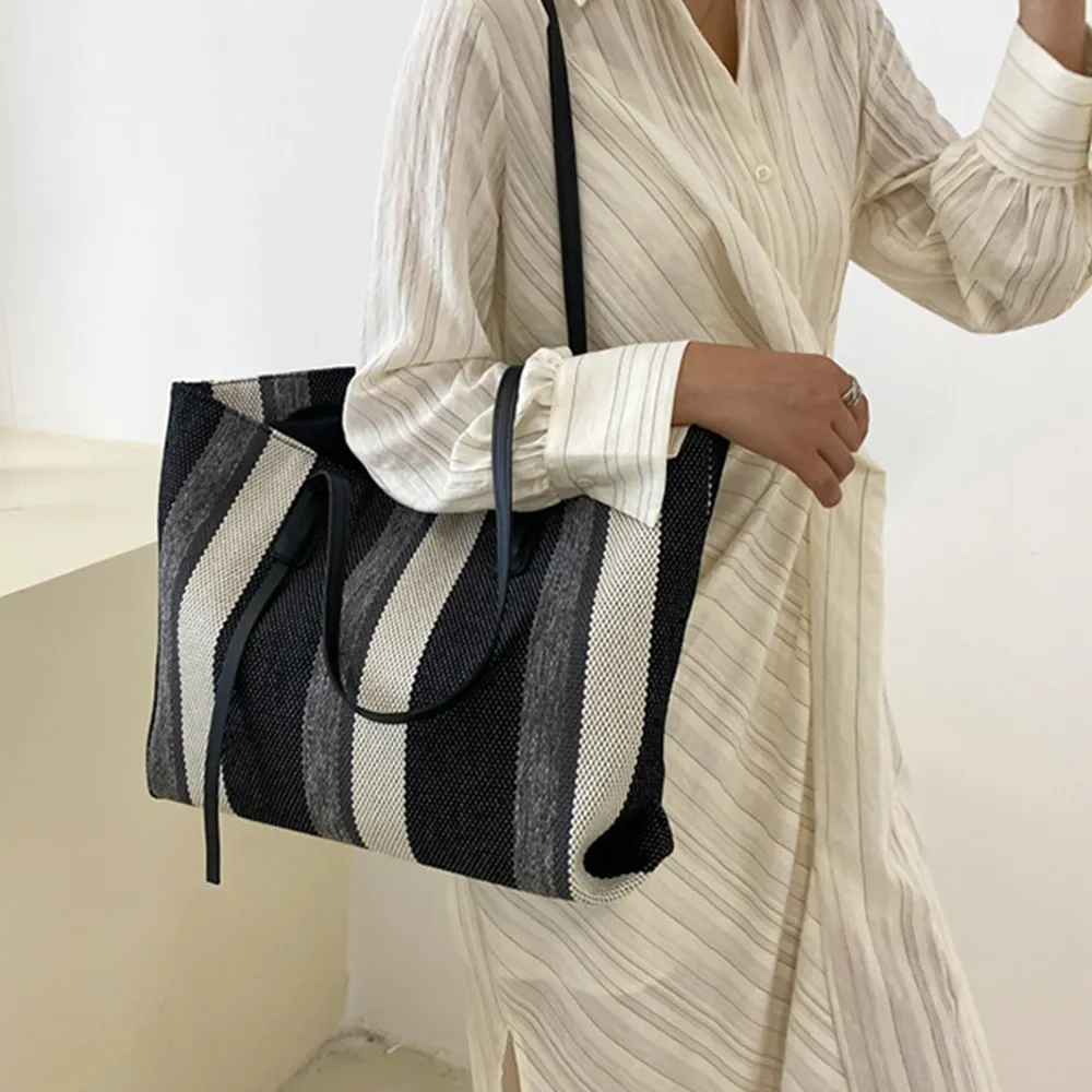 【BONum】 韓版牛津布簡約寬大輕巧筆電包 歷史價格詳細信息