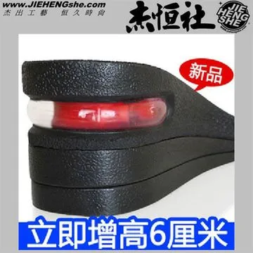 三個女人與她們的男人【金石堂】 歷史價格詳細信息