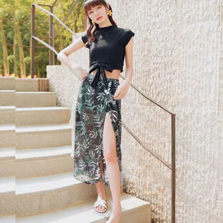 Biki比基尼妮泳衣，韓風W世代雙色男泳褲沙灘褲(深藍M-XL) 歷史價格詳細信息