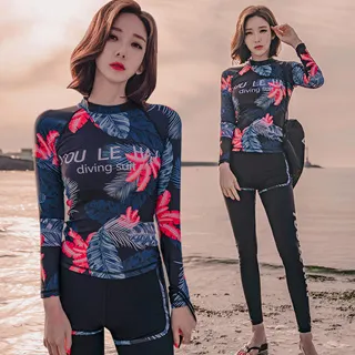 Biki 比基尼妮泳衣，M-XL佩琪三件式長袖泳衣浮潛泳褲-三件套 歷史價格詳細信息