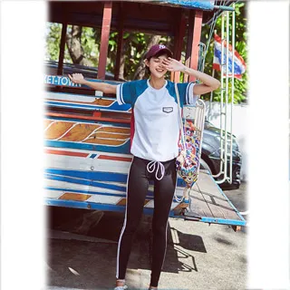 Biki比基尼妮泳衣，白花長袖泳衣兒童泳衣小朋友(M-4XL) 歷史價格詳細信息