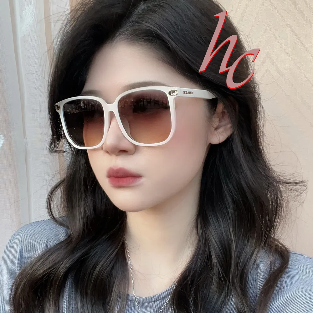 COACH 蔻驰 水餃包 牛皮 大容量 女性 公事包 電腦包 書包 側背包 肩背包 歷史價格詳細信息