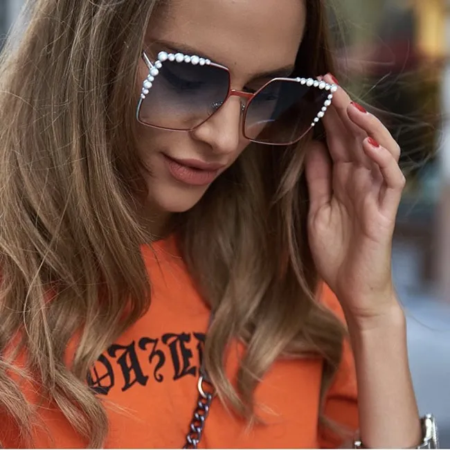 FENDI 廣告主打 光學眼鏡 (深紅色)FF0116 歷史價格詳細信息