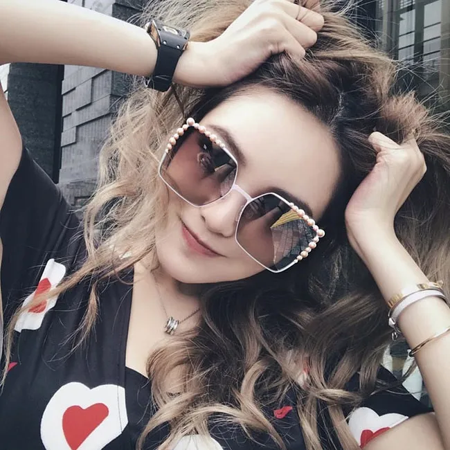 FENDI 廣告主打 光學眼鏡 (深紅色)FF0116 歷史價格詳細信息