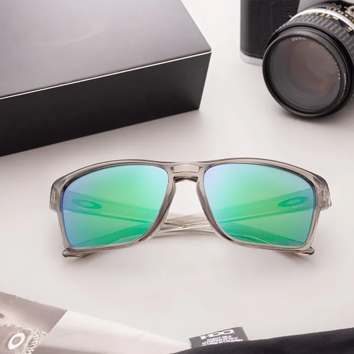 SILAS 灰白拼布棒球外套 陳冠希著用 歷史價格詳細信息