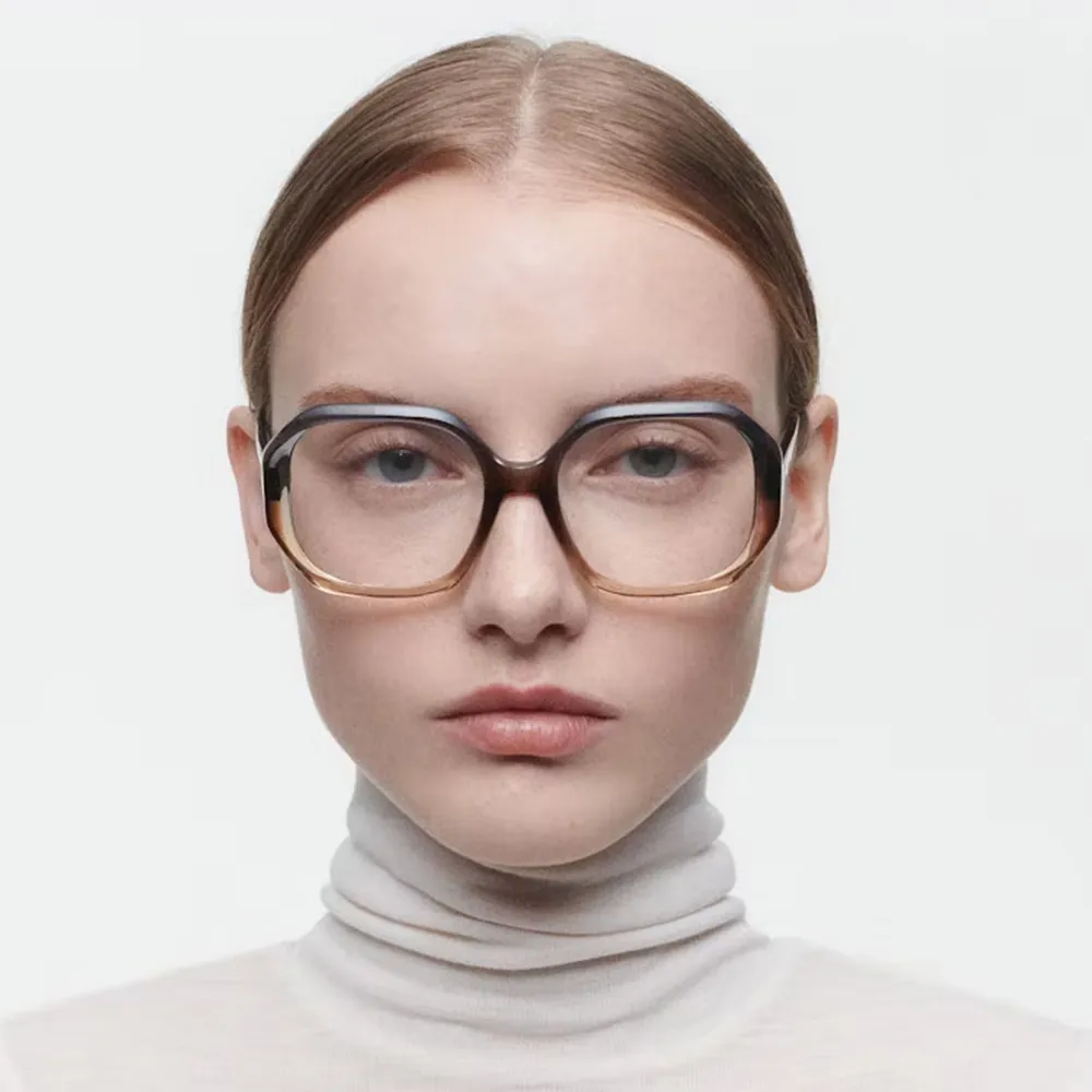 【GIGI Studios】摩登金飾方框太陽眼鏡(琥珀 - KANT-6745/2) 歷史價格詳細信息