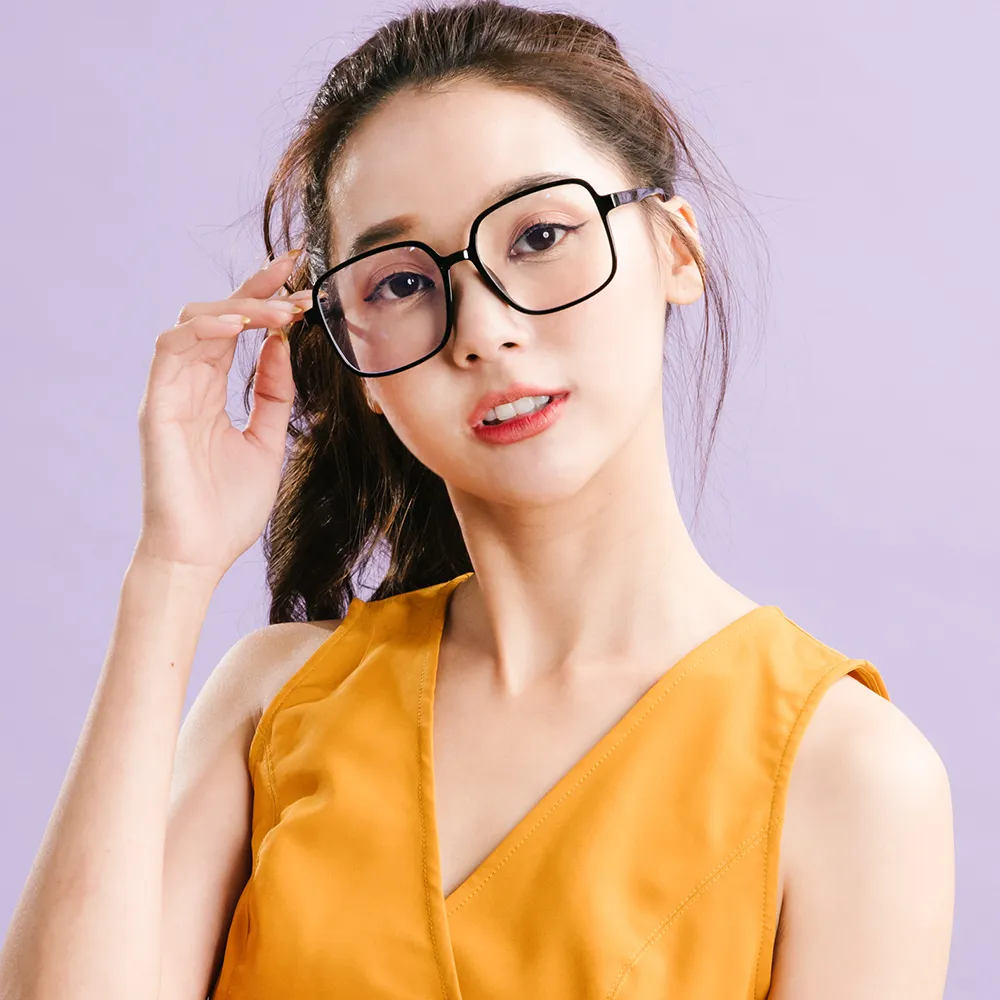 【ALEGANT】街頭潮流透視布魯灰TR90方框材質透視鏡腳設計UV400濾藍光眼鏡 歷史價格詳細信息