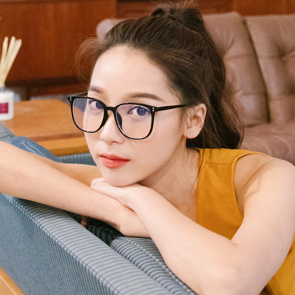 【ALEGANT】日雜經典百搭款TR90輕量材質方框UV400濾藍光眼鏡 歷史價格詳細信息