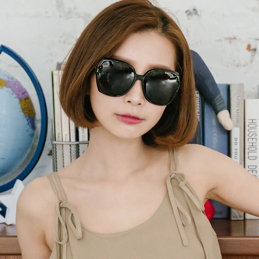 【ALEGANT】綻光復古光鑰黑十字設計感圓弧方框墨鏡/UV400太陽眼鏡 歷史價格詳細信息